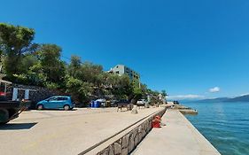 Apartments Valun